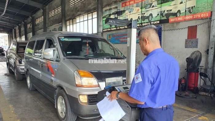Thời gian đăng kiểm đối với xe ô tô chở người loại trên 09 chỗ