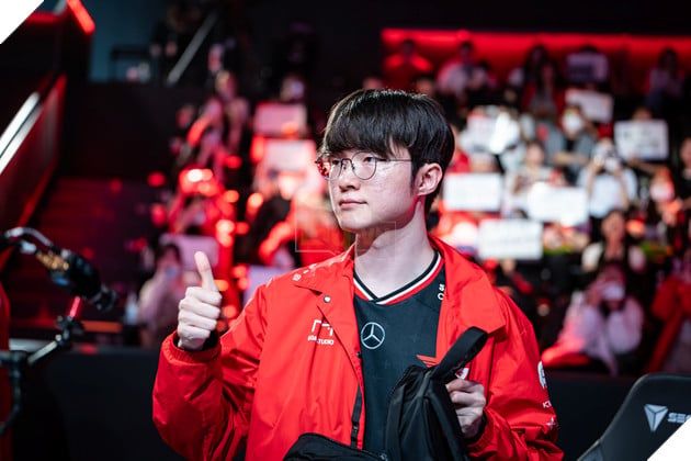 Faker bất ngờ đẩy mạnh lối chơi try hard trong Xếp hạng, khiến nhiều fan cảm thấy lo ngại.