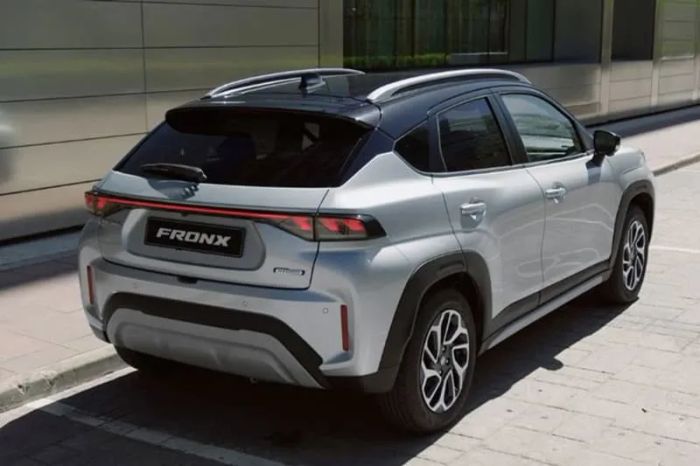 Suzuki_Fronx_002.jpg