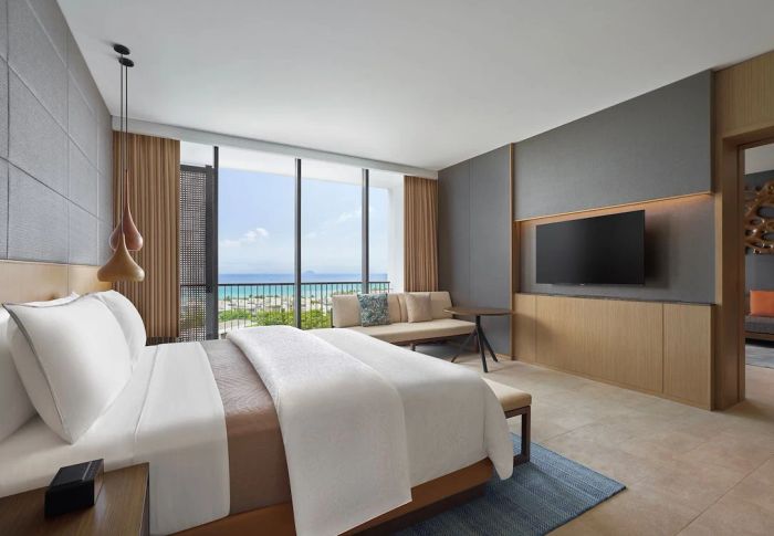 junior-suite-ocean-view.webp