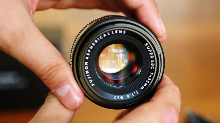 Ống kính chân dung đẹp và chất lượng cao