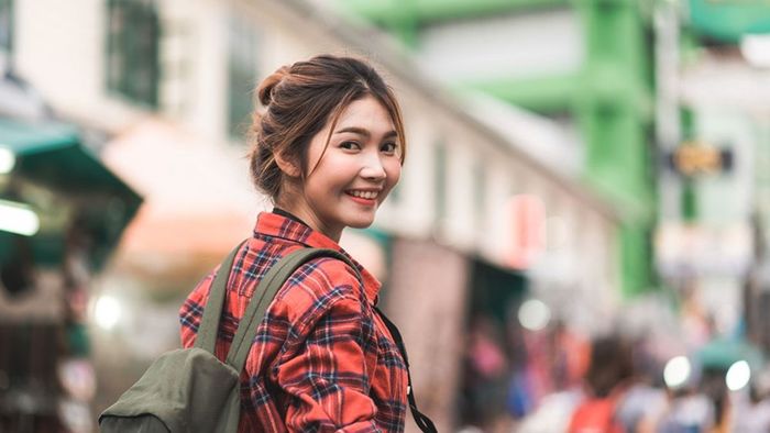 Ống kính chụp chân dung tuyệt vời giúp tái hiện vẻ đẹp tự nhiên và sắc nét của chủ thể