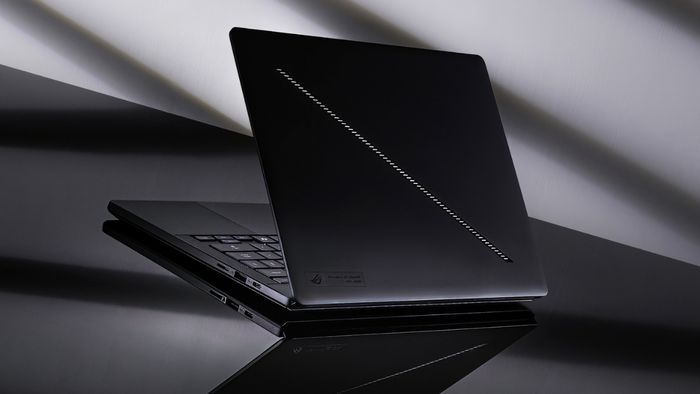 ROG Zephyrus G14 2025: Mỏng nhẹ, mạnh mẽ cùng tính di động cao