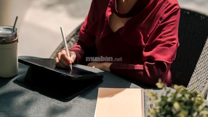 Copywriter là gì? Công việc của họ là gì và mức thu nhập như thế nào?