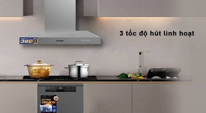 Linh hoạt điều chỉnh tốc độ của Máy hút mùi Funiki HKH9668
