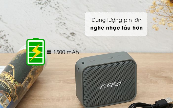 Loa Bluetooth Fenda W5 Plus - Pin
