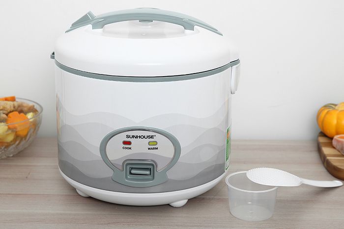 Nồi cơm nắp gài Sunhouse 1.8 lít SHD8602 - Phụ kiện