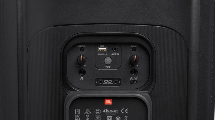 Loa Bluetooth JBL Partybox 710 - 2 cổng 6.5 mm giúp kết nối micro dễ dàng