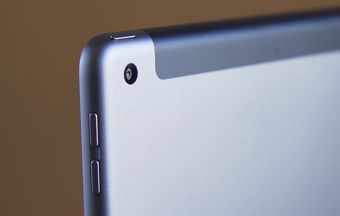 Camera sau hỗ trợ nhiều tính năng - iPad 9 WiFi Cellular 256GB