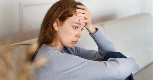 12 chòm sao không thể yêu ai đó