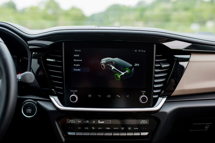 ISUZU mu-X 2025 (3).jpg