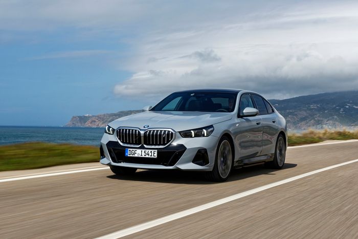 BMW 5 Series 2025 (1).jpg