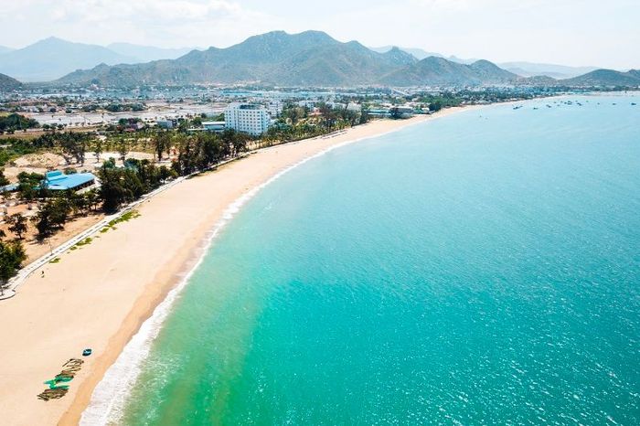 Trọn bộ cẩm nang du lịch Ninh Thuận 2025 cho chuyến đi đáng nhớ 8