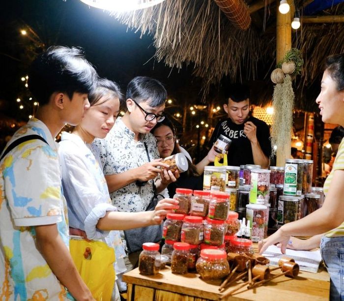 Chợ phiên Măng Đen, khám phá vẻ đẹp nguyên sơ của vùng cao 9