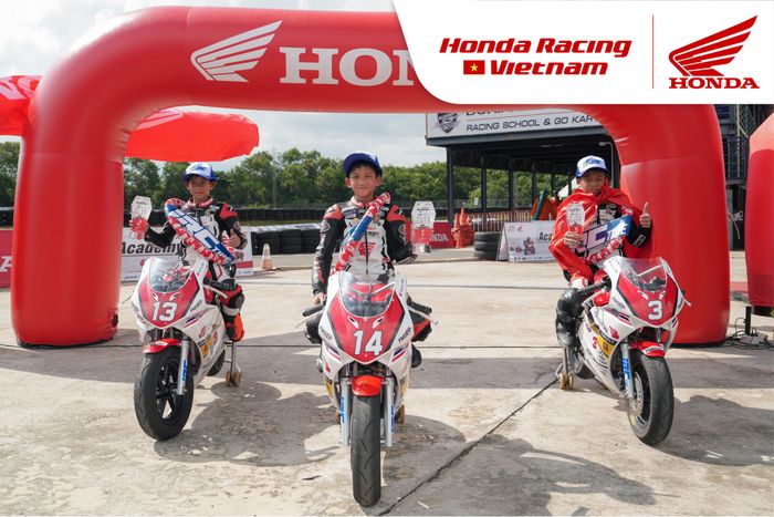 Honda Racing Vietnam-3.jpg