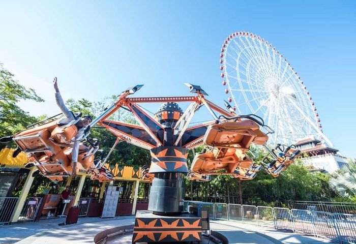 Da Nang Downtown, khu vui chơi giải trí đẳng cấp bên sông Hàn 5, mang đến những trải nghiệm tuyệt vời cho mọi du khách.