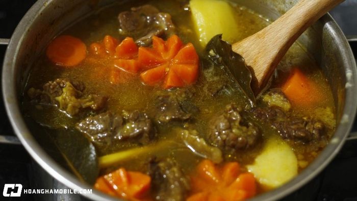 cach-nau-bo-sot-vang-chuan-vi-mien-bac-ngon-tu-nha-hang-11