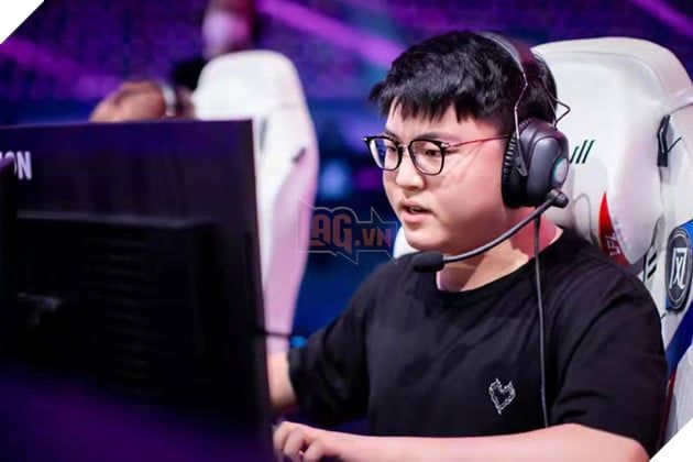 LMHT: Trang phục HoL của Uzi mang theo cốt truyện khiến nhiều người không khỏi thất vọng