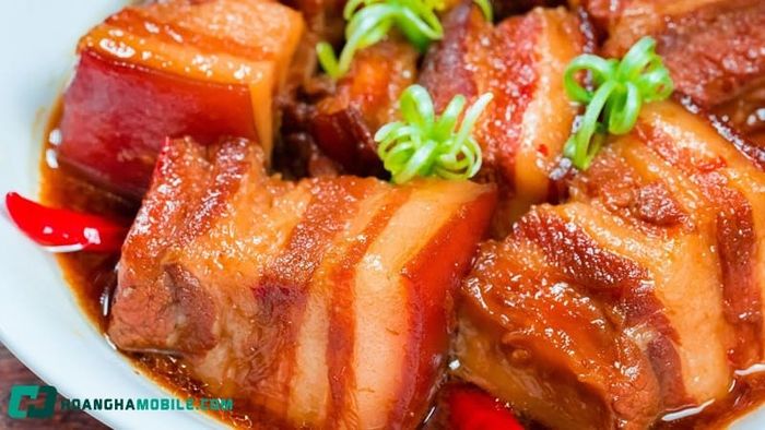 cach-nau-thit-kho-tau-01