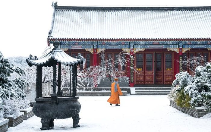 Đền Thiên Môn Sơn - Viên ngọc tâm linh giữa non nước Trương Gia Giới