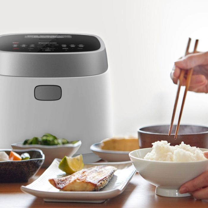 Nồi Cơm Điện SR-HNS151WRA đem đến bữa ăn chất lượng
