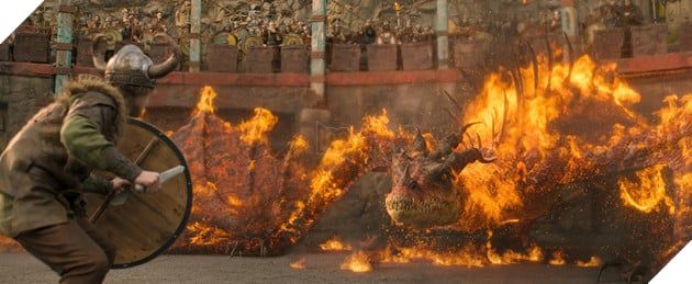 Monstrous Nightmare gây ấn tượng mạnh bởi thân hình đồ sộ đầy uy lực.