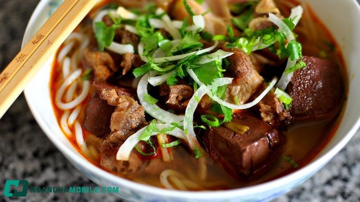 cach-nau-bun-bo-hue-16