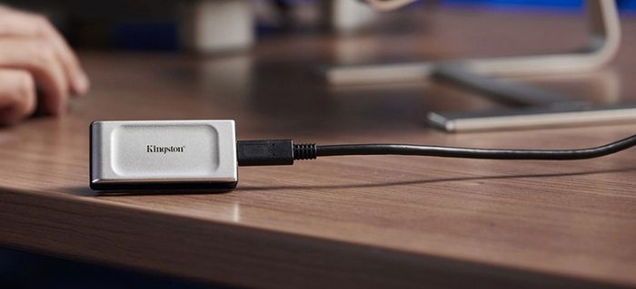 Ổ cứng di động mới của Kingston ghi điểm với hiệu năng mạnh mẽ