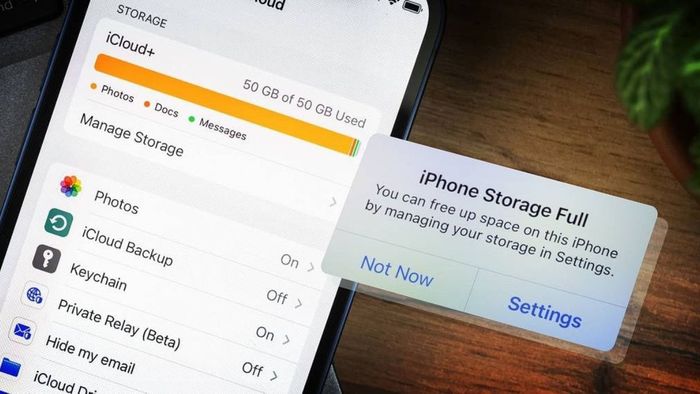 Khi nào nên tiến hành giải phóng dung lượng YouTube trên iPhone?
