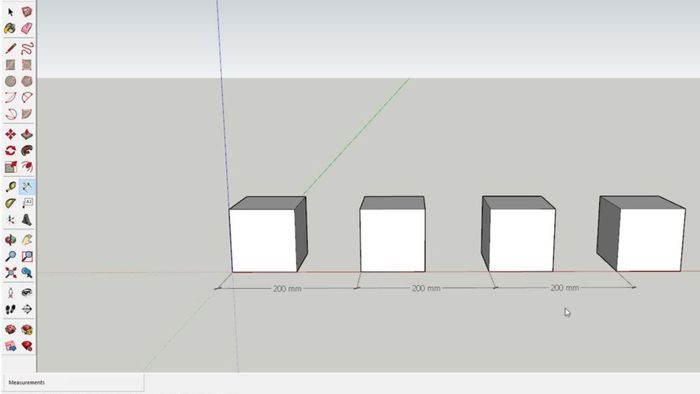 Lệnh Array rất hữu dụng để tạo các chi tiết lặp như bậc thang hay những mẫu thiết kế tương tự.