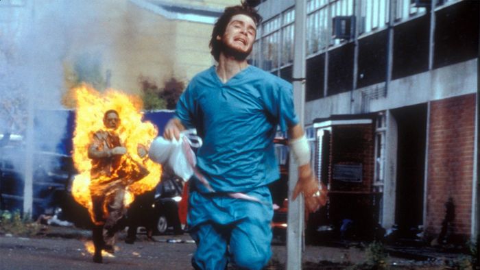 Cảnh Cillian Murphy tháo chạy khỏi lũ zombie đã đi vào lịch sử điện ảnh như một hình ảnh biểu tượng.