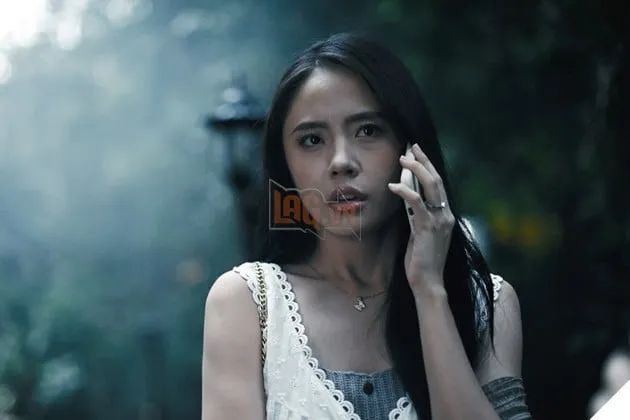 Lần đầu tiên đảm nhận vai chính, Rima Thanh Vy xuất hiện trong phim điện ảnh 'Cô dâu ma'.