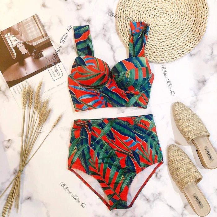Bikini Kiều Gà - Mẫu thiết kế bikini gợi cảm nhất hè này