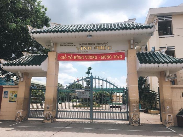 Cơ sở vật chất hiện đại và không gian xanh tại Trường THCS Vĩnh Phúc