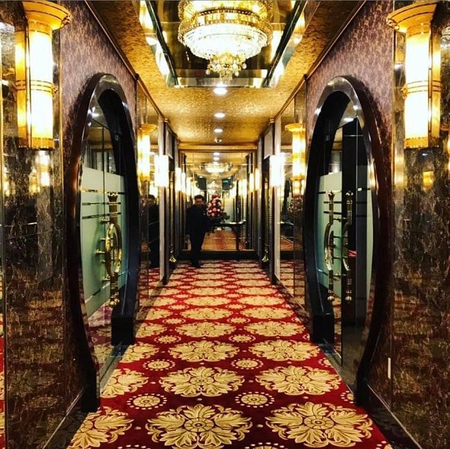 Nhà hàng Văn Hoa - Biểu tượng ẩm thực phong cách tại Quận 5
