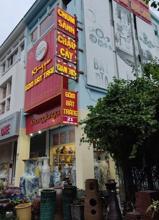 Không Gian Gốm Bát Tràng - Tinh hoa nghề Việt