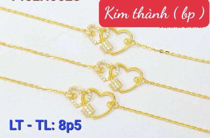 Không gian trưng bày sang trọng tại Kim Thành Jewelry