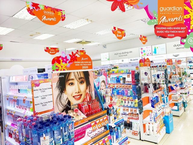 Góc trải nghiệm sản phẩm tại Guardian Health & Beauty