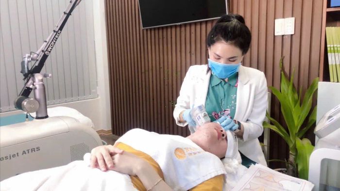 Khám phá không gian sang trọng và hiện đại tại Thủy Tiên Spa Kon Tum - nơi mỗi góc nhỏ đều được thiết kế để mang lại trải nghiệm thư giãn tuyệt đối