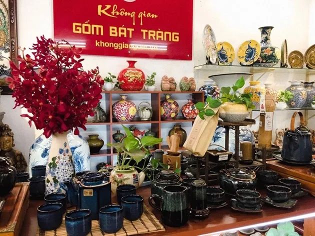 Không Gian Gốm Bát Tràng - Tinh hoa gốm Việt