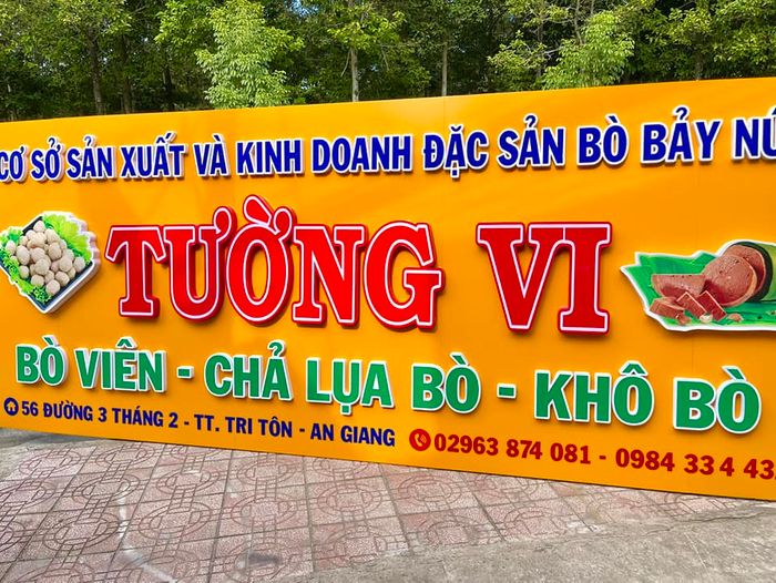 Hình ảnh mẫu bảng hiệu ấn tượng từ Khang Thịnh
