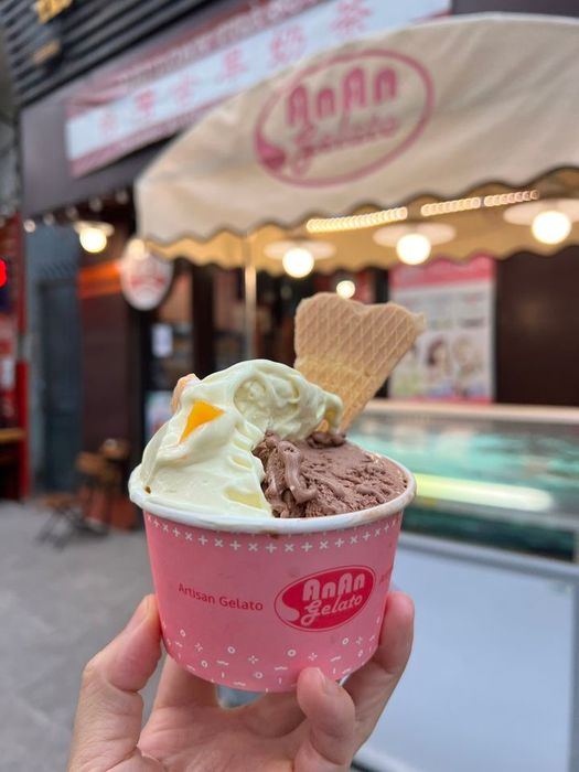 AnAn Gelato - Nghệ thuật trình bày kem Ý đẹp mắt