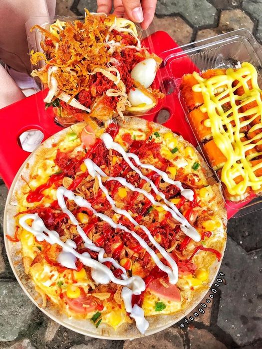 Hình ảnh bánh mì nướng vàng ươm hấp dẫn tại 29 Chùa Láng