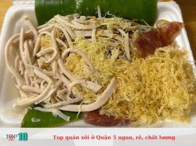 Xôi & Bánh Mì Cột Điện - Hương vị quê nhà giữa lòng thành phố