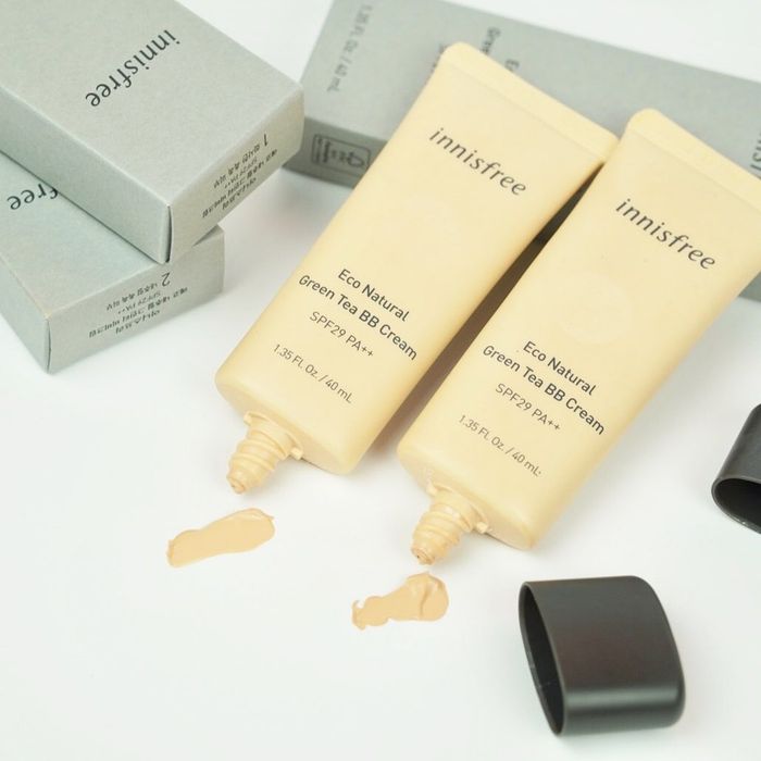 Hình ảnh thực tế Innisfree Eco Natural Green Tea BB Cream - Lớp nền tự nhiên căng mịn