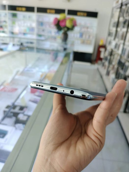 Hình ảnh trải nghiệm mua sắm tại Việt Long Mobile