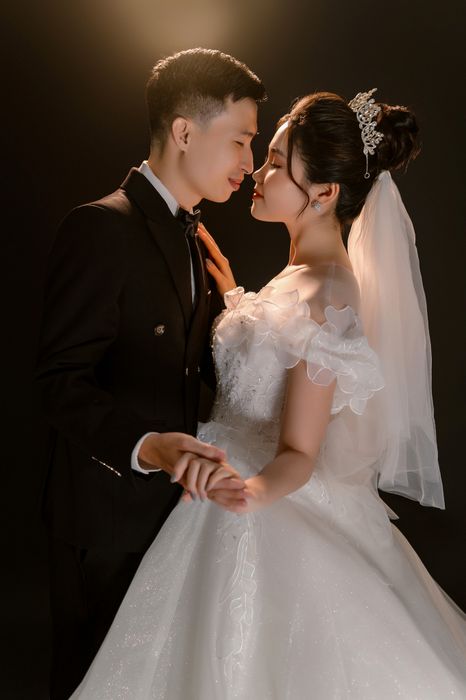Khoảnh khắc tình yêu tại HÒA Wedding Studio - Ảnh 1