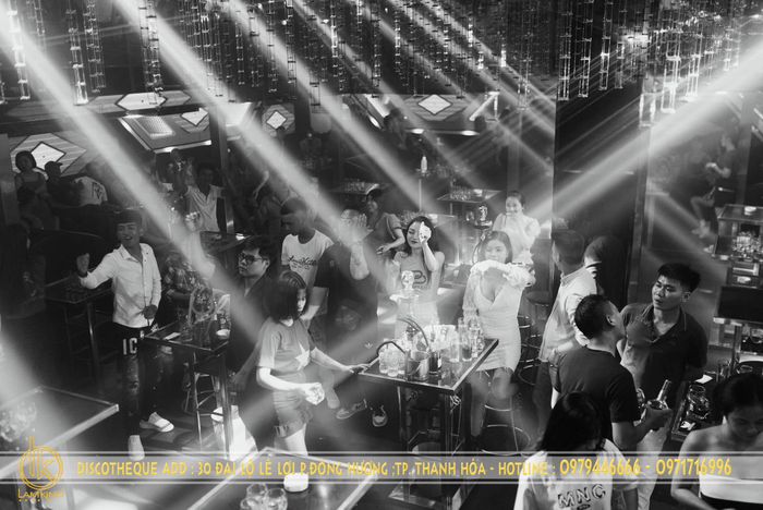 Không gian sôi động tại Lam Kinh Club