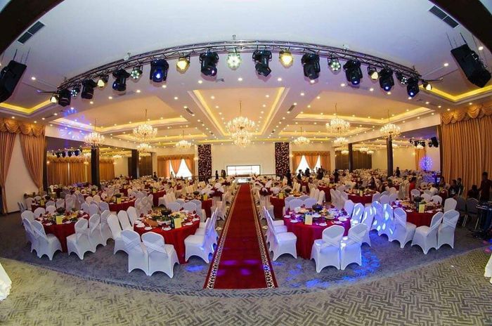 Hệ thống nhà hàng hiện đại đa năng Chen