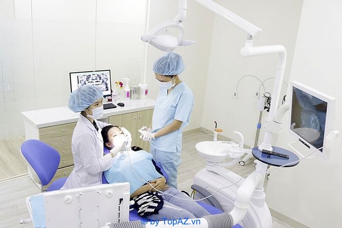 đính đá lên răng chất lượng tại TP.HCM